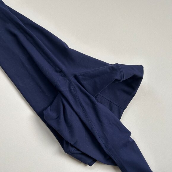 Fabletics Powerhold Mesh Panel Legging in Navy Blue - Picture 5 of 6